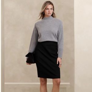 Banana Republic black pencil skirt